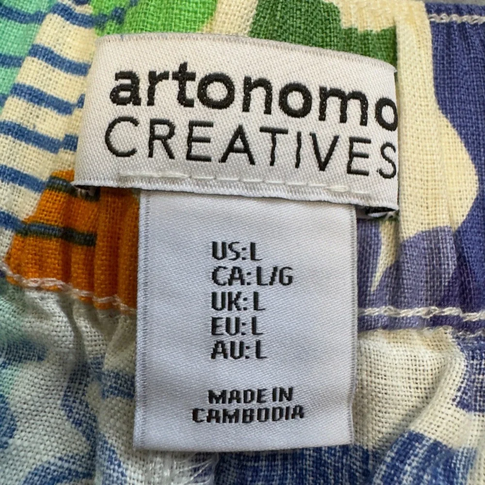 Artonomo Creatives Teresa Rego Abstract Print 100% Linen Shorts Womens Large NWT